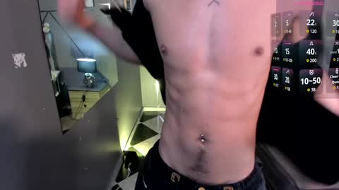Snapshot of andrius_24 chatting on December 9, 6:14 pm      online show from December 9, 6:14 pm