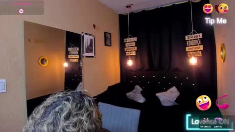 Snapshot of andrius_24 chatting on February 26, 5:07 pm      online show from February 26, 5:07 pm