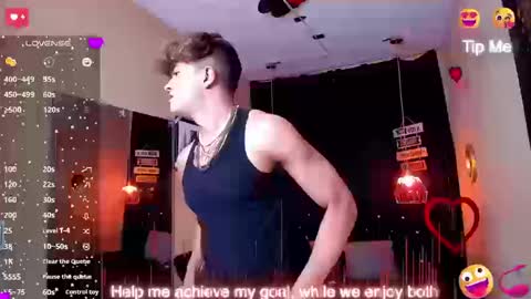 Snapshot of andrius_24 chatting on September 22, 4:53 pm      online show from September 22, 4:53 pm