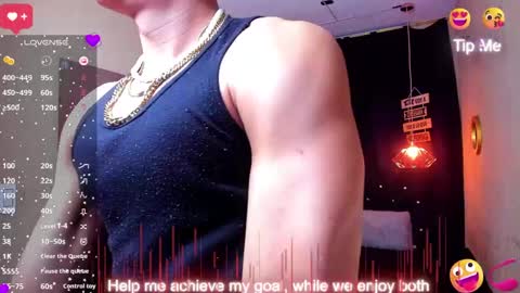 Snapshot of andrius_24 chatting on September 29, 9:30 pm      online show from September 29, 9:30 pm