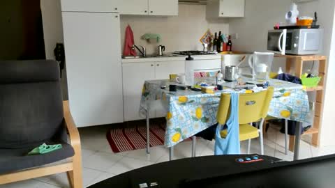 androx77 online show from September 9, 9:20 am