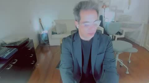 Andrew online show from June 24, 6:56 am