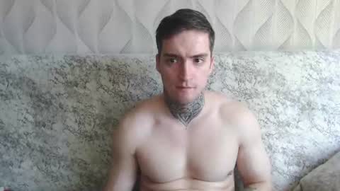 Snapshot of andy4life chatting on June 20, 1:36 pm andy4life online show from June 20, 1:36 pm