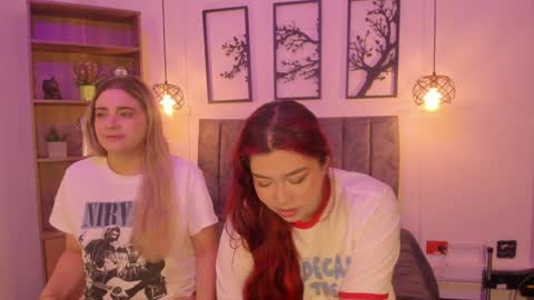 andy_and_emma online show from December 6, 12:49 pm