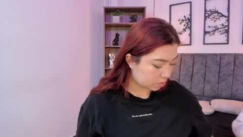 andy_and_emma online show from February 10, 12:39 pm