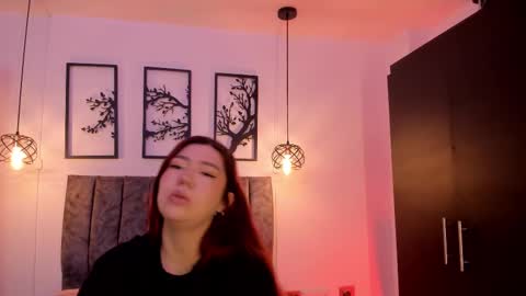 andy_and_emma online show from February 25, 12:34 pm