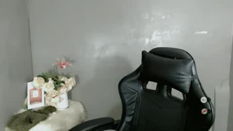 Kisha online show from February 22, 11:24 pm