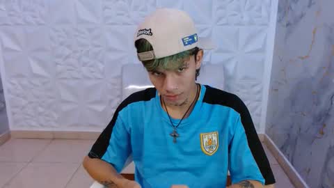 andy_dan1 online show from March 23, 7:18 pm