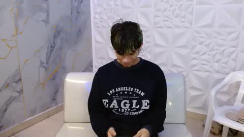 andy_dan1 online show from April 3, 7:45 pm