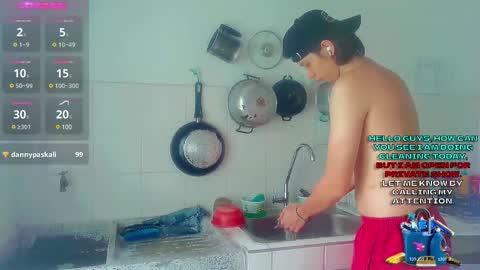 Andy Gray online show from February 15, 7:06 pm