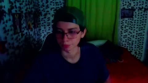 Snapshot of andy_gray01 chatting on May 2, 12:32 pm Andy Gray online show from May 2, 12:32 pm