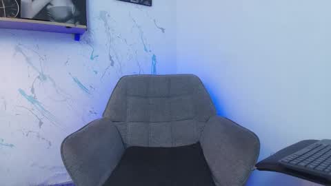 ANDY online show from November 27, 9:28 pm