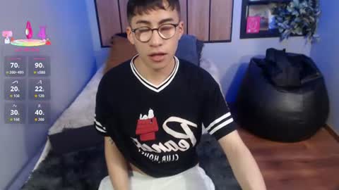 Andy online show from July 25, 8:28 pm