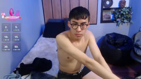 Andy online show from August 3, 10:24 pm