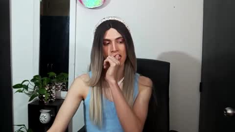 Andy van der Rose online show from November 30, 9:46 am