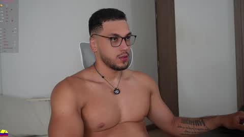 my onlyfans     online show from April 11, 11:53 pm