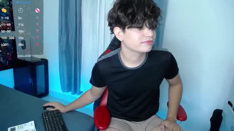 andy online show from December 28, 11:37 pm