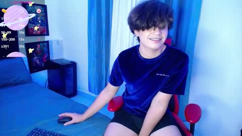 andy online show from March 5, 1:21 am