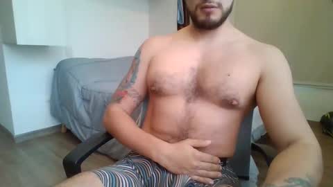 Snapshot of andyfont2026 chatting on June 5, 9:09 pm andyfont2026 online show from June 5, 9:09 pm