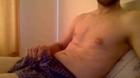 Snapshot of andyj831 chatting on July 12, 6:37 am andyj831 online show from July 12, 6:37 am
