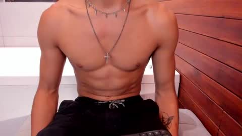 Andy Joy  online show from January 20, 5:59 pm