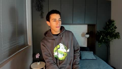 Andy Joy  online show from January 28, 11:38 am