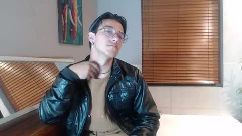 Andy Joy  online show from April 13, 11:16 am