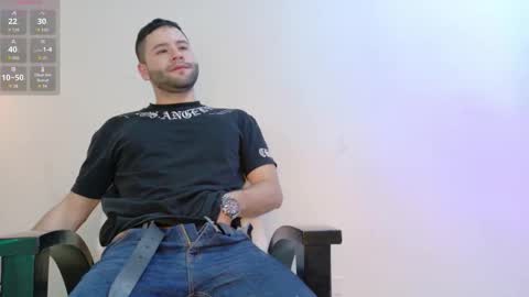 Snapshot of andyknoxx chatting on February 13, 8:49 pm Andy online show from February 13, 8:49 pm