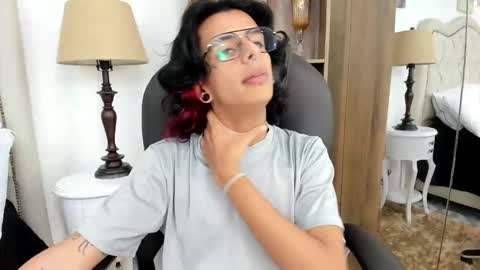 Snapshot of andyxibrat chatting on January 31, 7:11 pm andyxibrat online show from January 31, 7:11 pm