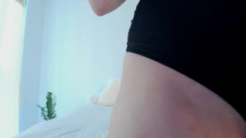 Andy  online show from April 15, 1:40 pm