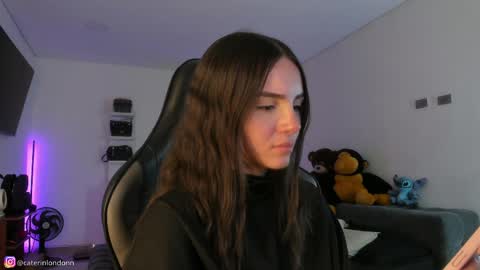      online show from April 13, 3:01 am