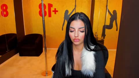 Anne online show from January 18, 9:55 pm