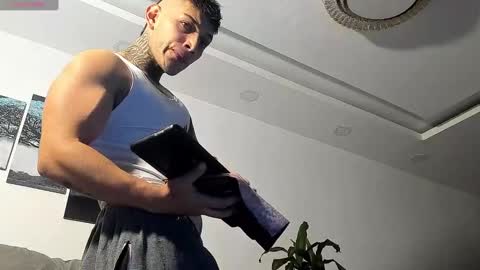 Angel online show from December 4, 6:11 am