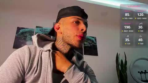 Angel online show from November 9, 11:19 am