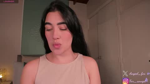 Angel  online show from October 1, 12:27 am