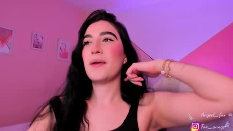 Angel  online show from February 7, 10:52 am