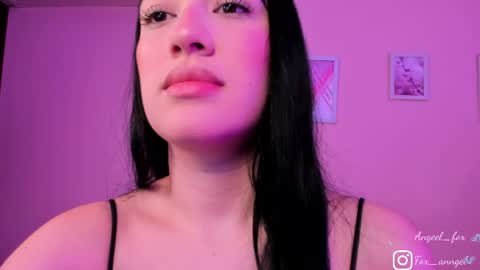 Angel  online show from April 9, 3:39 am