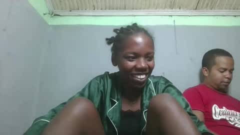 Snapshot of angeeliine chatting on May 8, 8:36 pm angeeliine online show from May 8, 8:36 pm