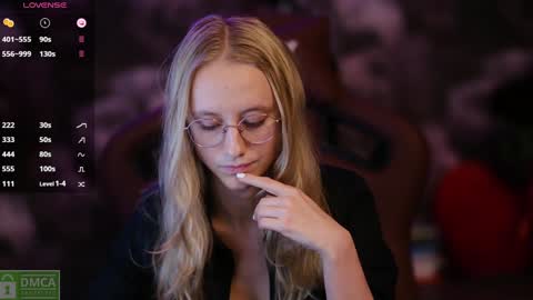 angeellina online show from December 2, 6:54 pm