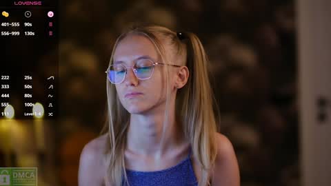 angeellina online show from December 11, 5:37 pm