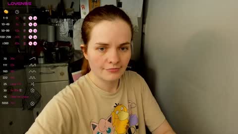 Snapshot of angel7you chatting on December 18, 4:06 pm Eva online show from December 18, 4:06 pm