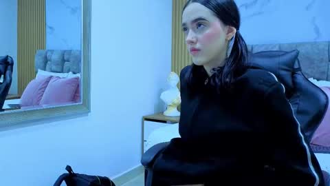 angel__kiss online show from October 26, 11:38 am