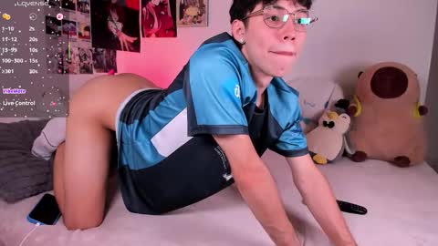 Angel   help me with 100 thumbs up online show from February 13, 8:27 pm