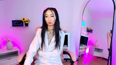 Snapshot of angel_coopers chatting on April 7, 8:09 pm Angel Cooper online show from April 7, 8:09 pm