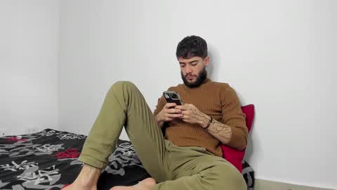 Angel Damons online show from March 1, 1:07 pm