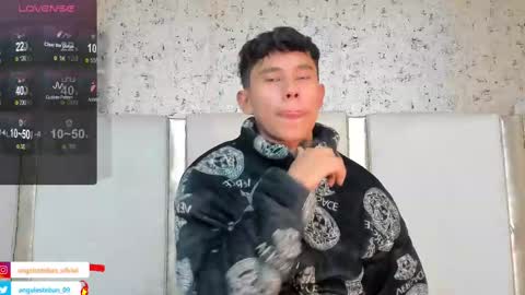 ngel Esteban  online show from February 13, 7:35 am