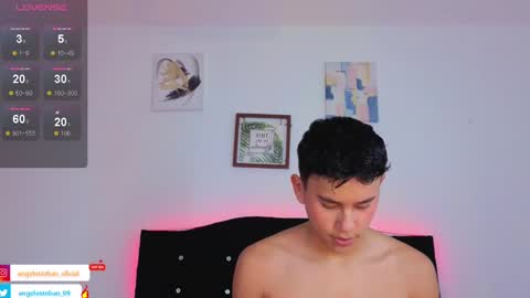 ngel Esteban  online show from November 4, 11:42 am