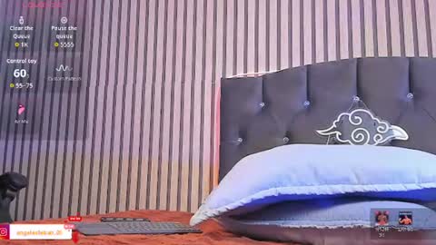 ngel Esteban  online show from June 26, 5:17 pm