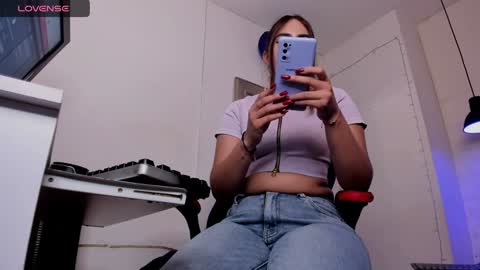 angel hardy online show from January 23, 12:09 pm