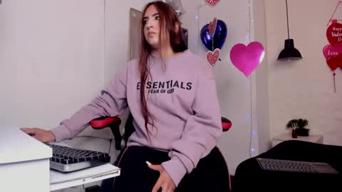 angel hardy online show from March 8, 12:09 pm